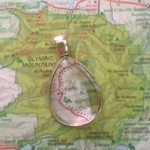 🎁Customized! For YOU Handmade Map Necklace/Keychain